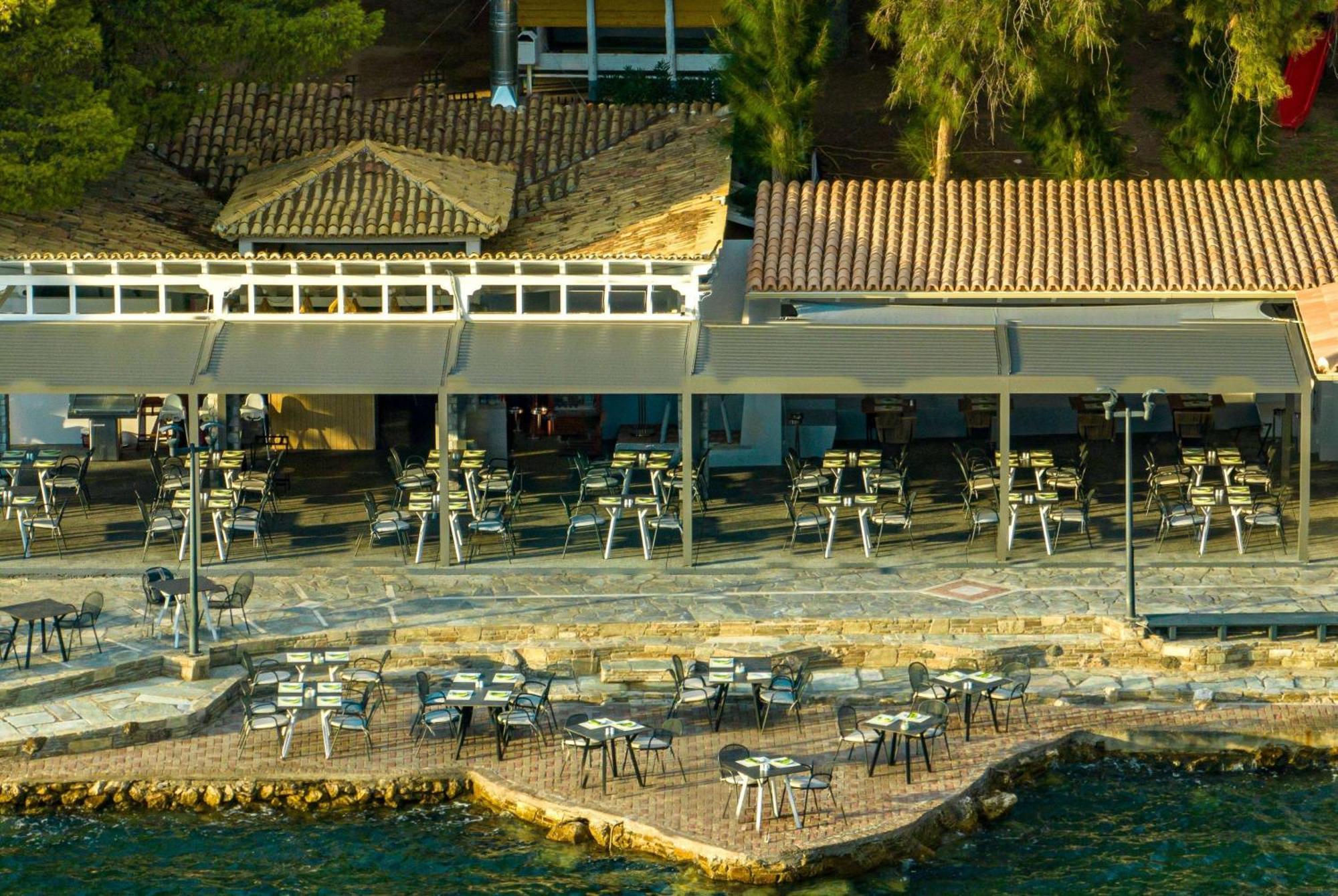 Ramada Loutraki Poseidon Resort Buitenkant foto